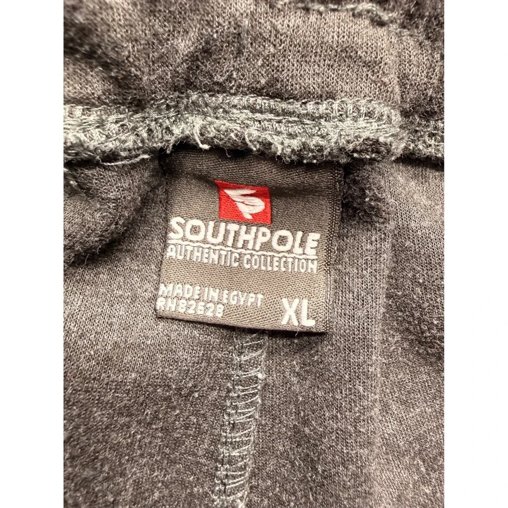 Southpole Mens XL Gray Athletic Shorts Zipper Pockets Drawstring Streetwear